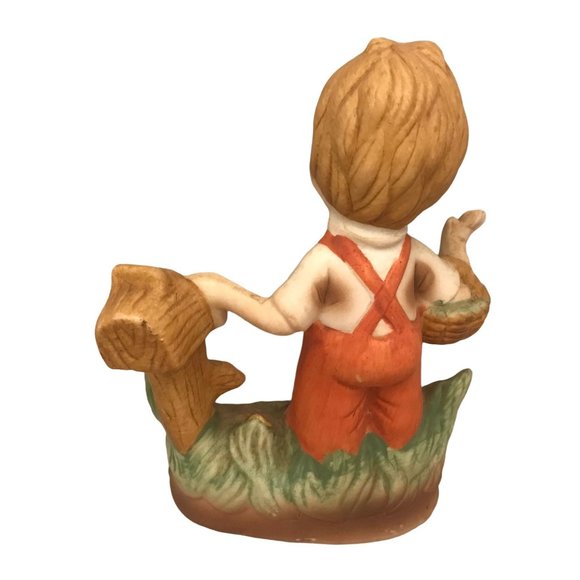 Original Arnart Creation Young Boy Figurine Bisque Made in Taiwan 5" - Picture 5 of 9